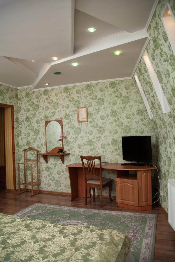 Piligrim 1 Hotel Nikolayev Ngoại thất bức ảnh