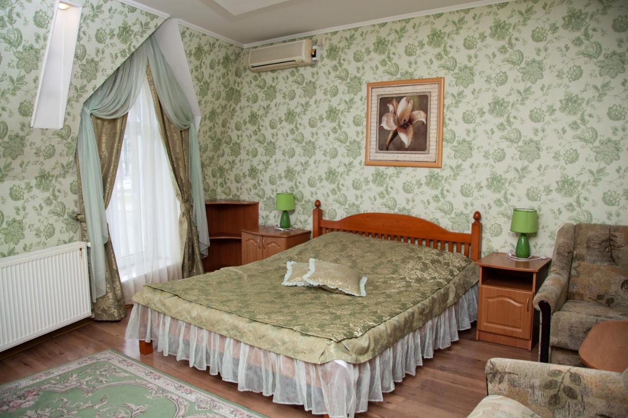 Piligrim 1 Hotel Nikolayev Ngoại thất bức ảnh