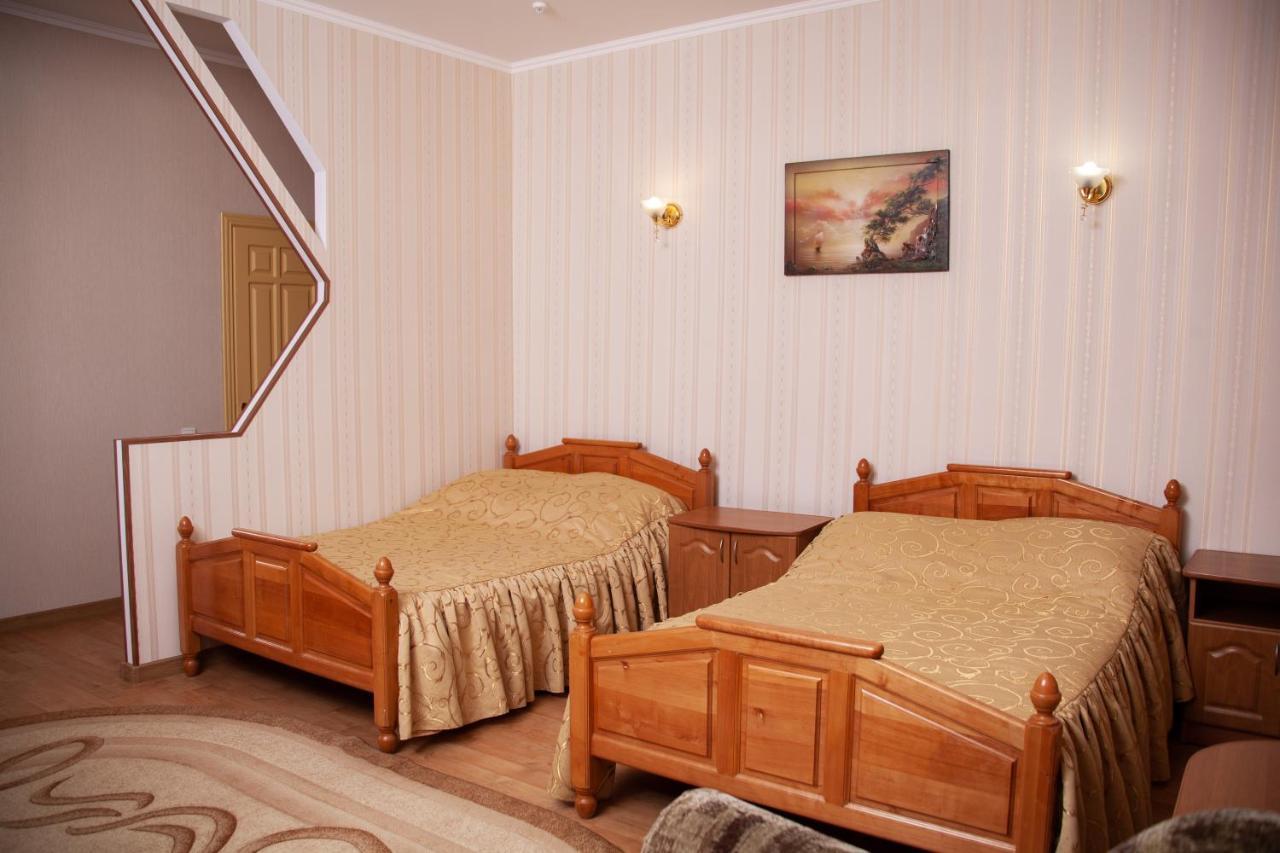 Piligrim 1 Hotel Nikolayev Ngoại thất bức ảnh