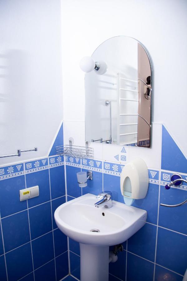 Piligrim 1 Hotel Nikolayev Ngoại thất bức ảnh